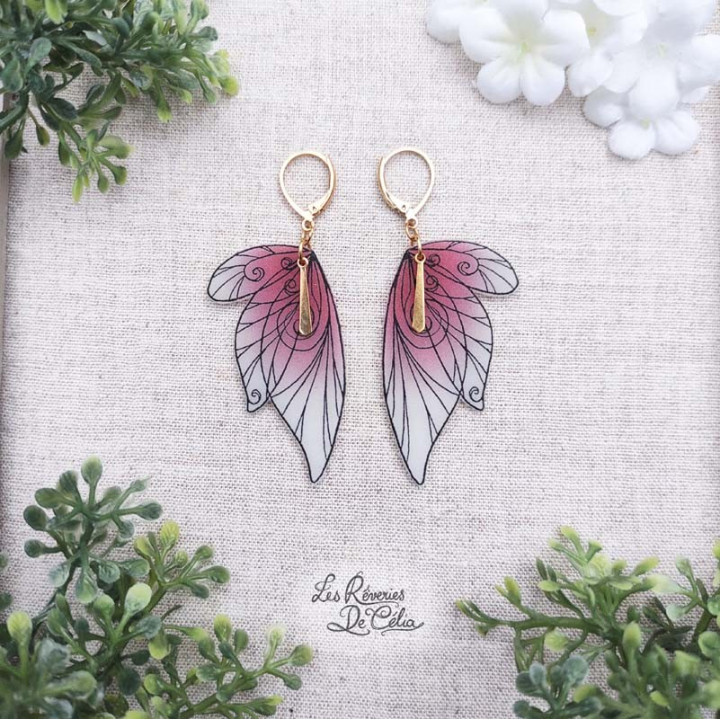 SÉLÈNE - Boucles d'oreilles ailes de fée doré et framboise