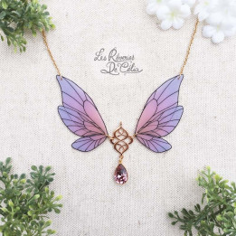 MAJESTIEL - Grand collier ailes de fée rose mauve et doré