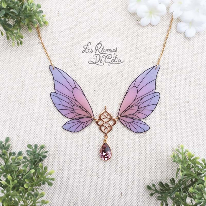 MAJESTIEL - Grand collier ailes de fée rose mauve et doré