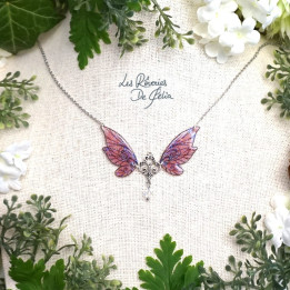 ALDÉRA - Petit collier ailes de fée rose