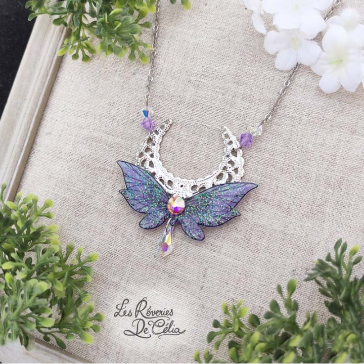 LUNA - Collier Ailes de fée lune violet brillant