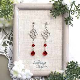 LÉLIEL - Boucles d'oreilles entrelacs celtiques et cristaux rouge