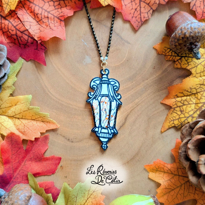 Collier Lanterne Gothique