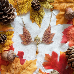 Collier aile de fée " Flamme d’Octobre "