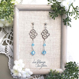 LÉLIEL - Boucles d'oreilles entrelacs celtiques et cristaux bleu clair