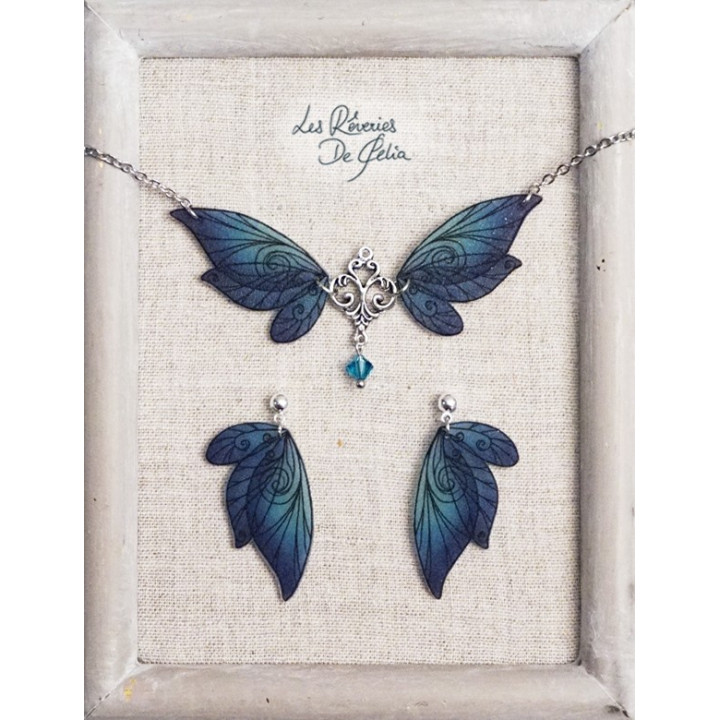 COFFRET 3 - Collier Aldéra et boucles d'oreilles ailes de fée bleu mat