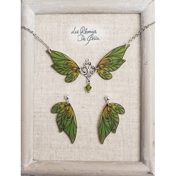 COFFRET 3 - Collier Aldéra et boucles d'oreilles ailes de fée vert mat