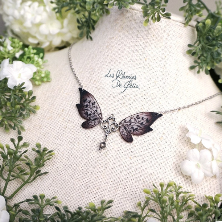 ALDÉRA - Petit collier ailes de fée noir
