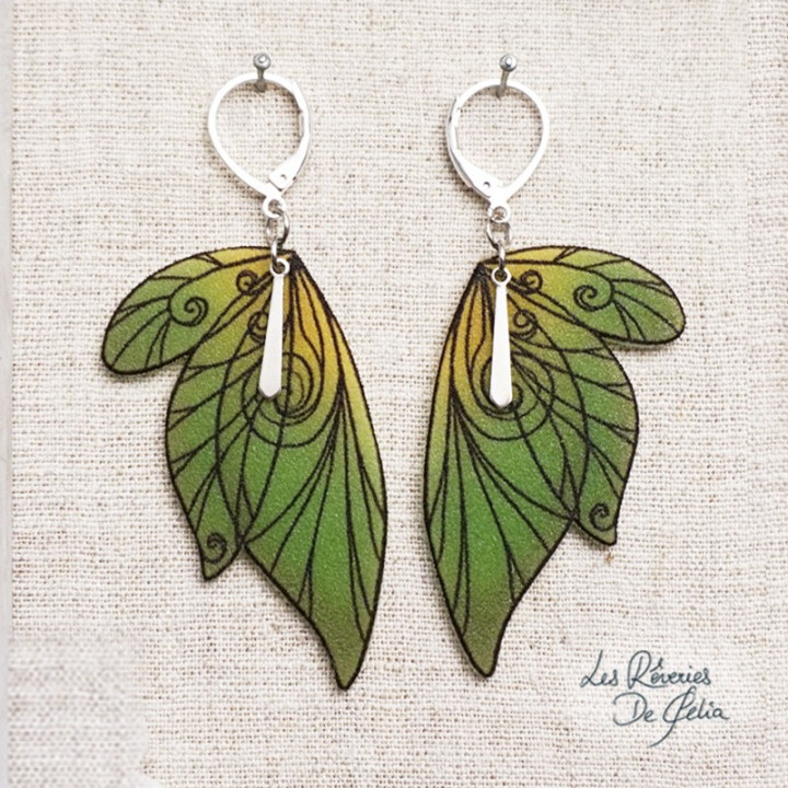 SÉLÈNE - Boucles d'oreilles ailes de fée argenté et vert