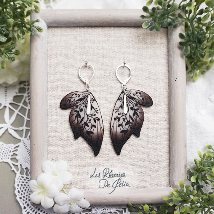 SÉLÈNE - Boucles d'oreilles ailes de fée argenté et noir