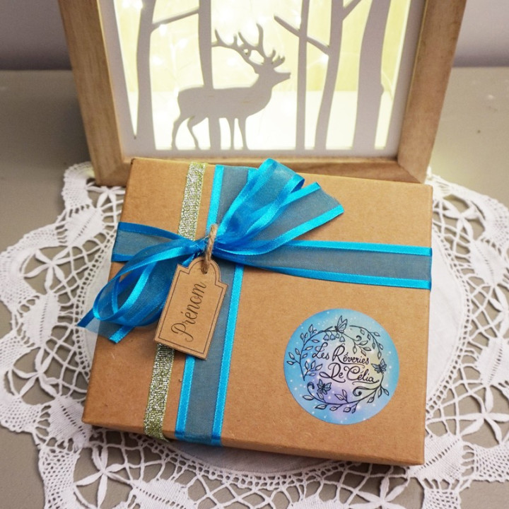 COFFRET 5 - Collier Majestiel et boucles d'oreilles ailes de fée bleu