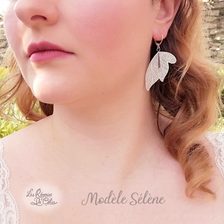 SÉLÈNE - Boucles d'oreilles ailes de fée doré et noir