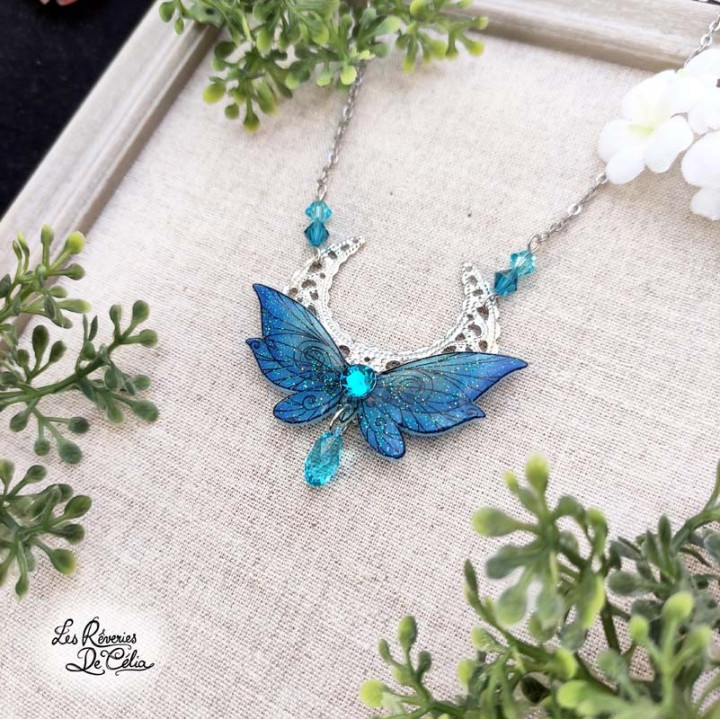 LUNA - Collier Ailes de fée lune bleu galaxy