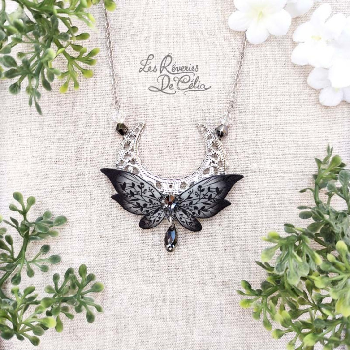 LUNA - Collier Ailes de fée lune noir mat
